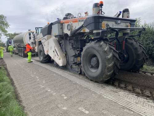 Road maintenance carried out in south Oxfordshire using innovative recycling technique