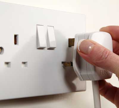 Plug socket with plug